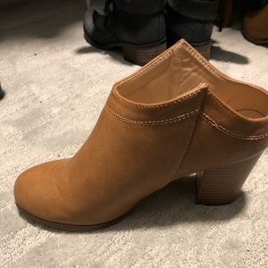 Chase & Chloe Brown Booties